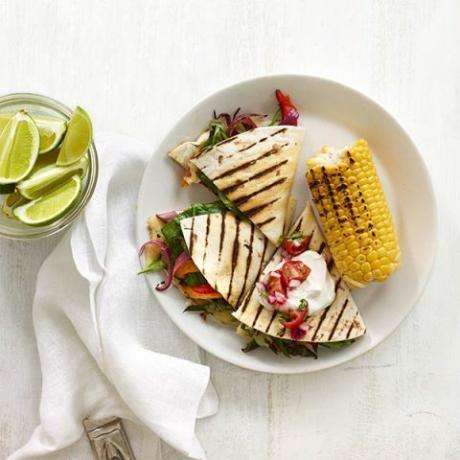 gegrilde spinazie en poblano quesadillas