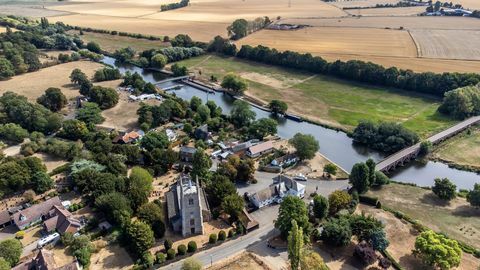 betoverend huisje met rieten dak te koop in Bedfordshire