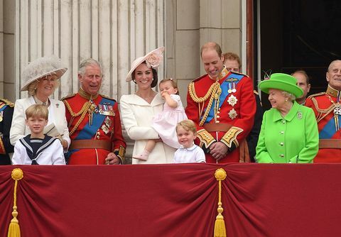 Koninklijke familie in Buckingham Palace