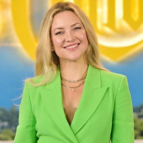 kate hudson woont de puñales por la espalda el misterio de glass onion madrid photocall bij hotel bij palissander villa magna op 19 oktober 2022 in madrid, spanje foto door juan naharro gimenezgetty afbeeldingen voor netflix