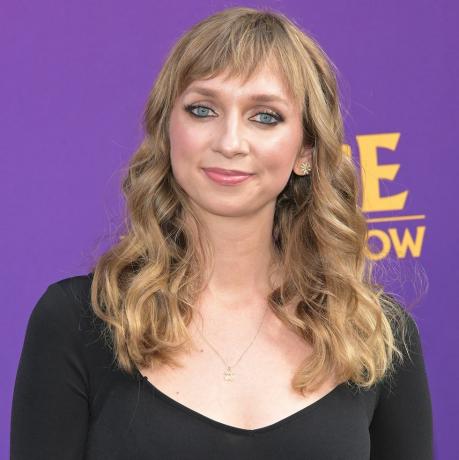 acteur lauren lapkus woont de speciale vertoning van netflixs the curse of bridge hollow in los angeles bij in het netflix tudum theater