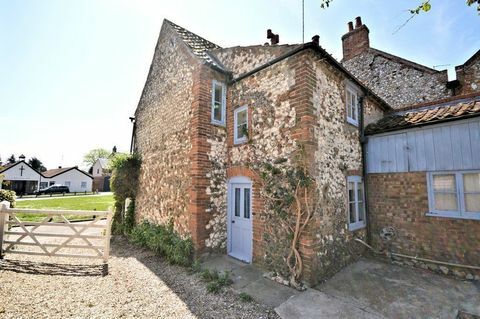 tweed cottage Norfolk