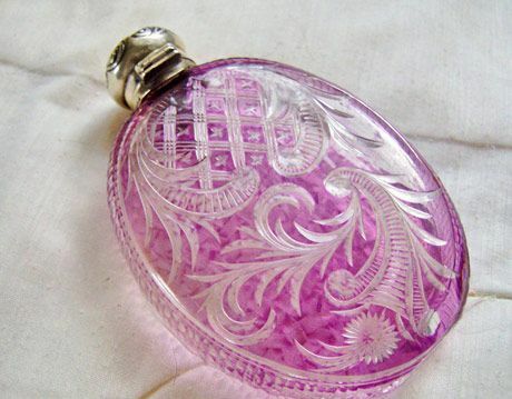 roze parfumfles
