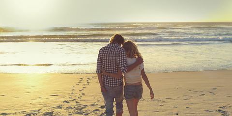 Koppel op het strand