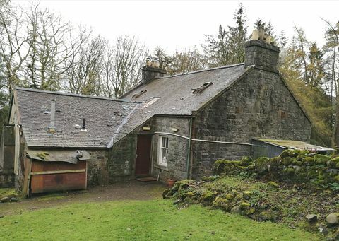 Dit afgelegen Schotse huisje te koop is het toonbeeld van landelijke rust en stilte