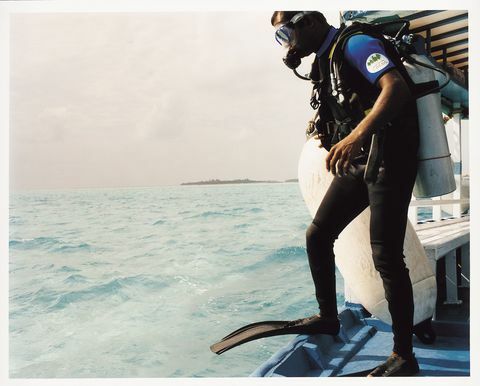 Wetsuit, Persoonlijke beschermingsmiddelen, Cool, Menselijk, Fotografie, Zee, Zomer, Been, Lang haar, Fotoshoot, 