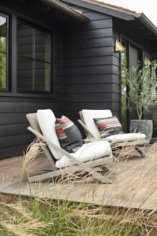 het buitentype cottage in Zuid-Californië, huiseigenaar raili clasen deck