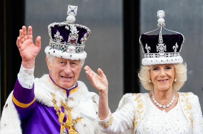 Hunne Majesteiten Koning Charles III en Koningin Camilla kroningsdag