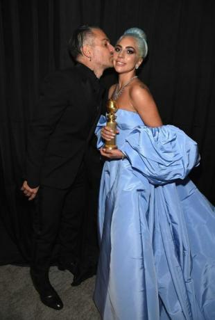 De InStyle And Warner Bros. 2019 76e jaarlijkse Golden Globe Awards Post-Party - Inside